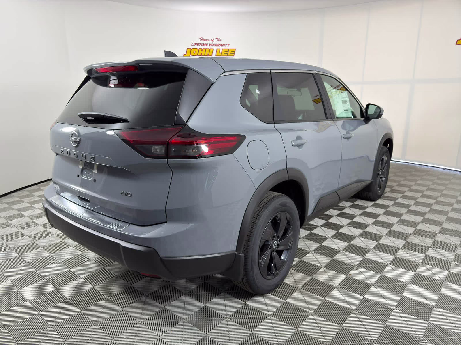 2026 Boulder Gray Pearl Nissan Rogue SV AWD SUV