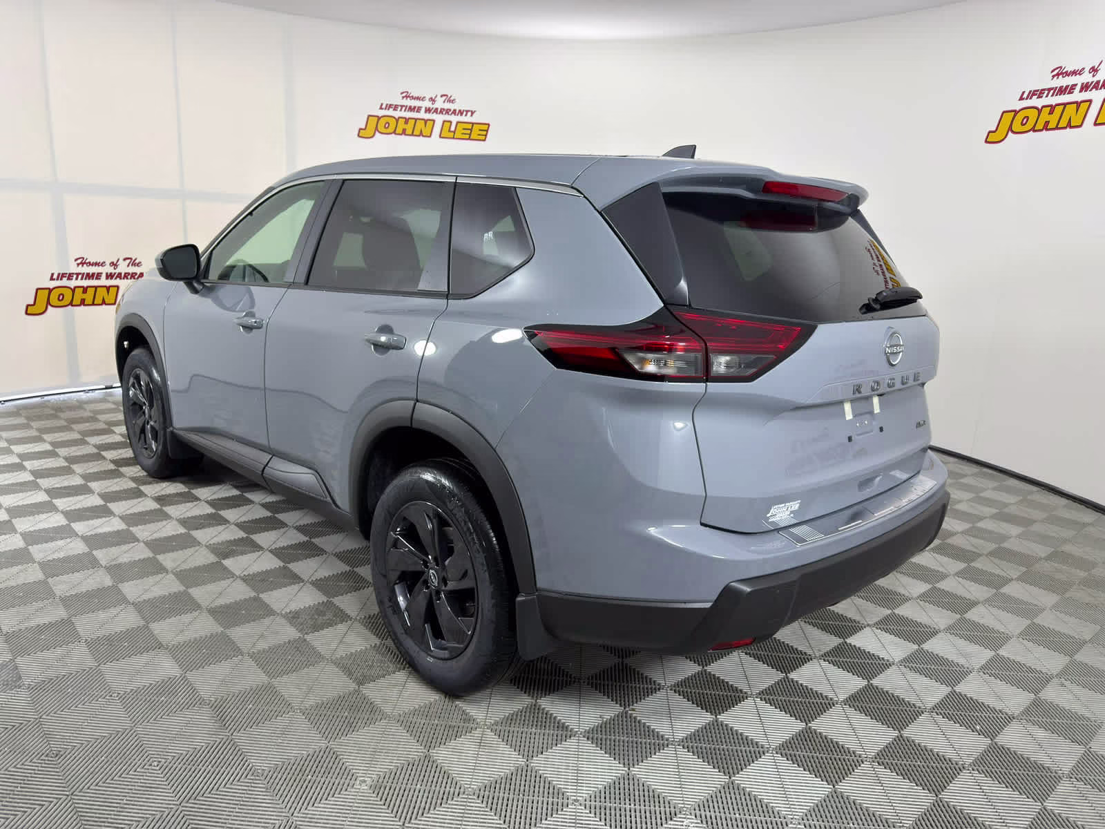 2026 Boulder Gray Pearl Nissan Rogue SV AWD SUV
