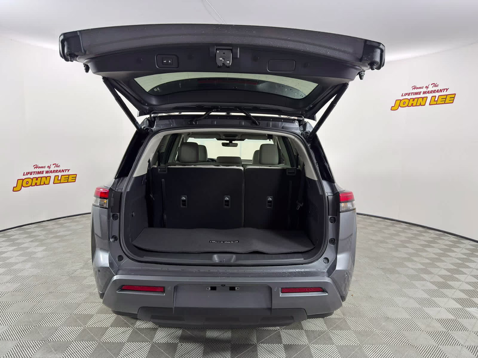 2026 Gun Metallic Nissan Pathfinder SL FWD SUV