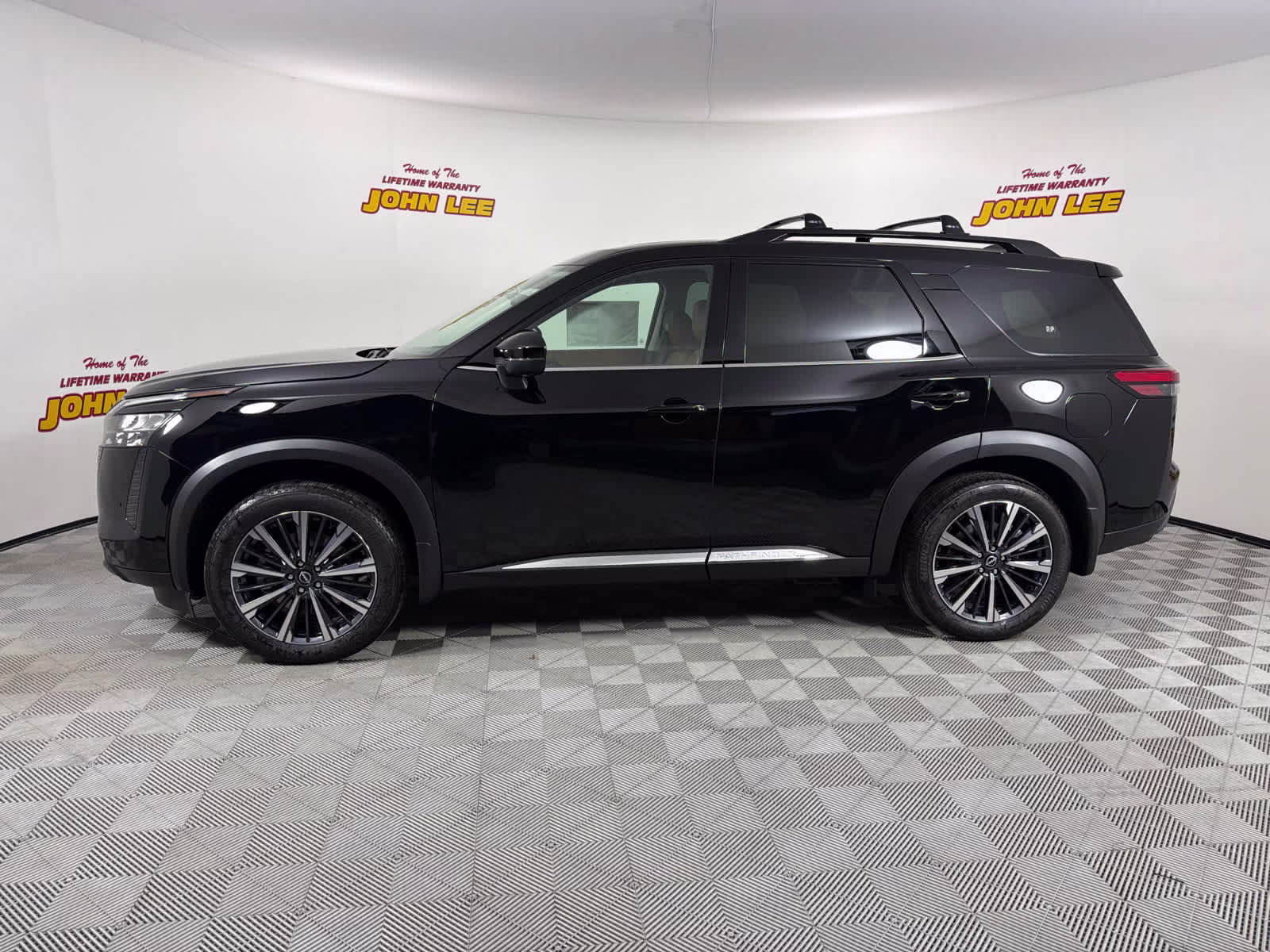 2026 Super Black Nissan Pathfinder Platinum FWD SUV