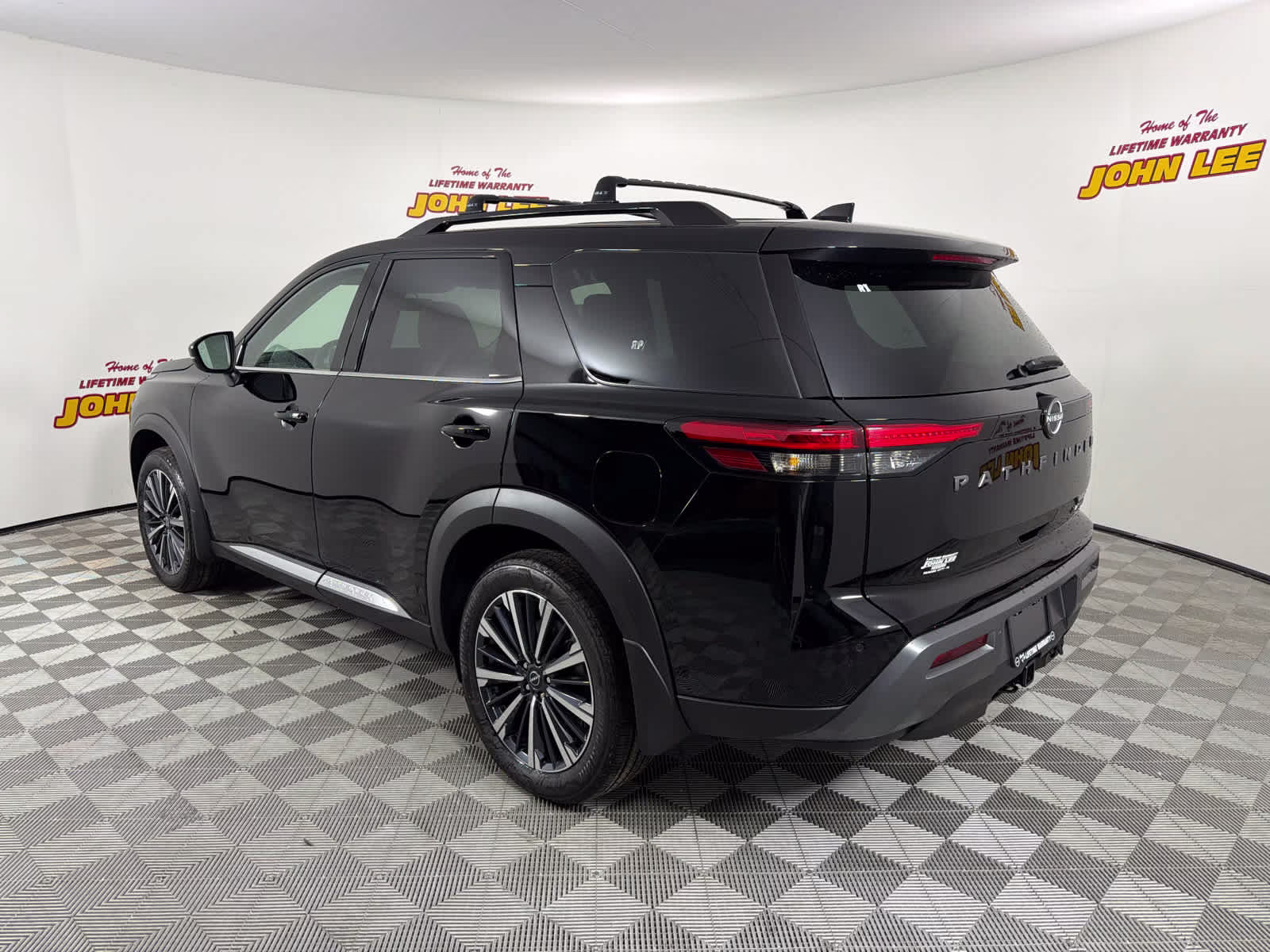 2026 Super Black Nissan Pathfinder Platinum FWD SUV