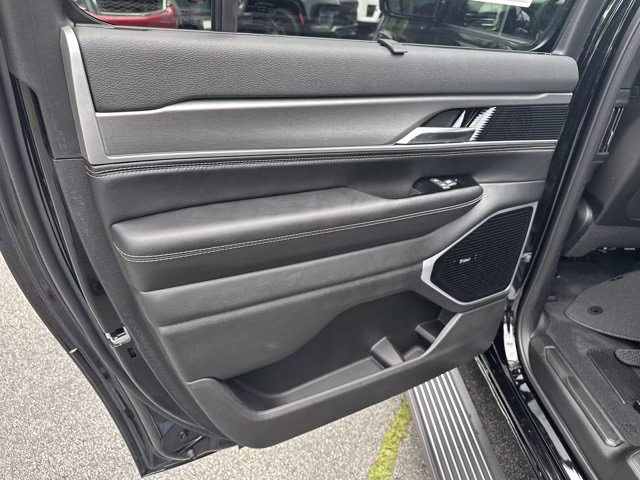 2026 High Gloss Black Jeep Grand Wagoneer Limited Reserve L 4X4 SUV