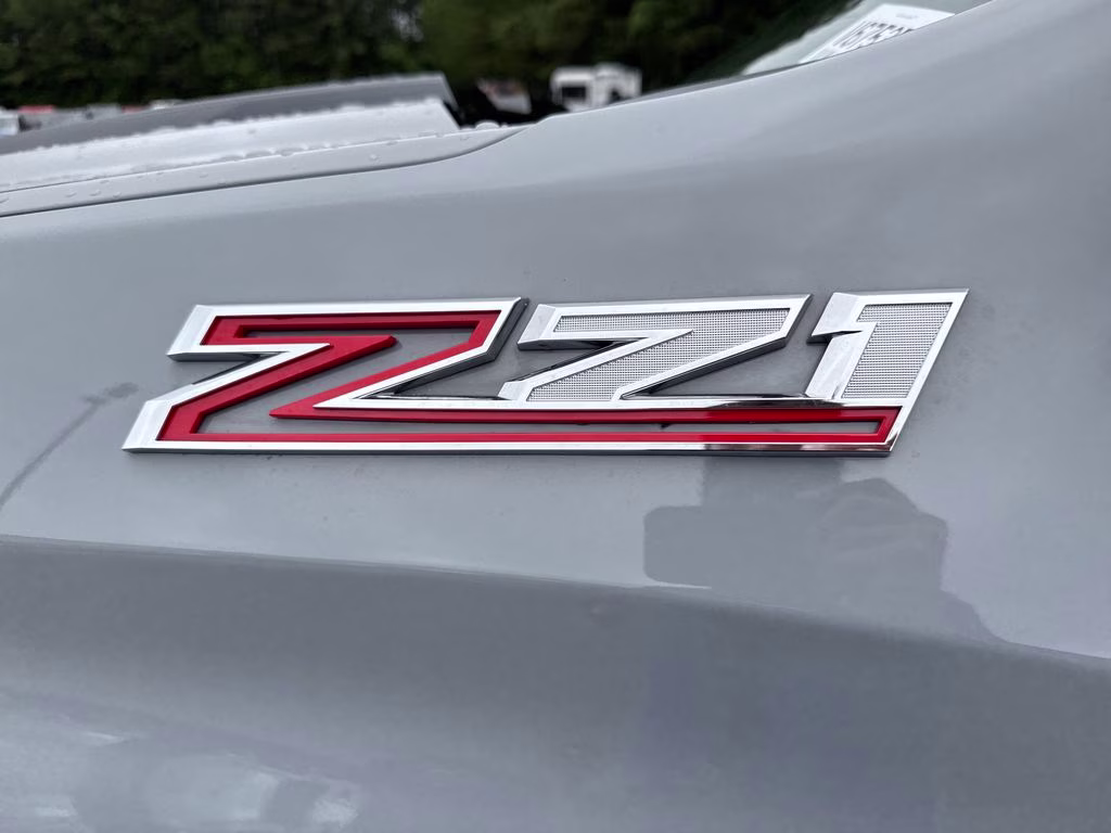 2024 Slate Gray Metallic Chevrolet Silverado 1500 LT Trail Boss 4X4 Truck