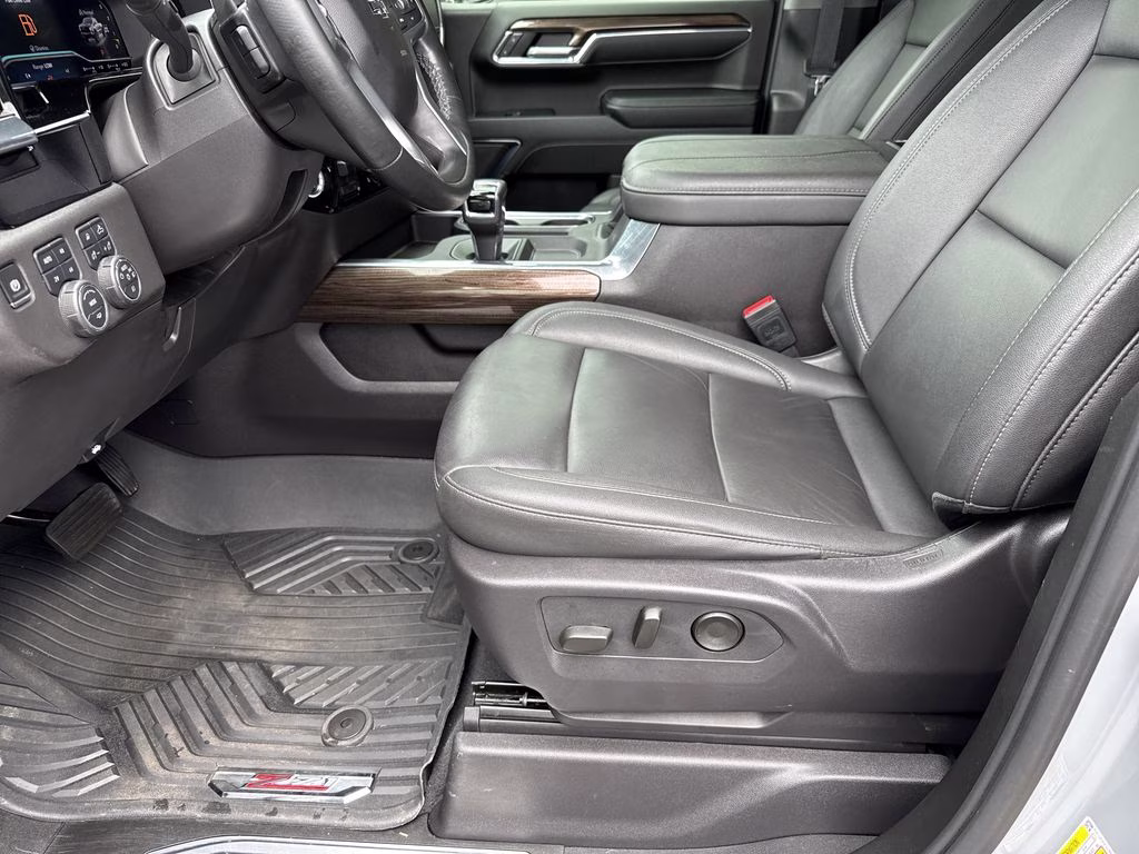 2024 Slate Gray Metallic Chevrolet Silverado 1500 LT Trail Boss 4X4 Truck