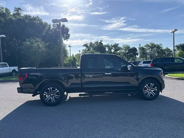 2023 Agate Black Metallic Ford F-150 XL Extended Cab Pickup RWD Truck