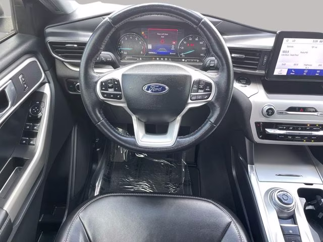 2023 Gray Metallic Ford Explorer XLT RWD SUV