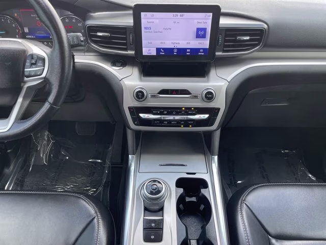 2023 Gray Metallic Ford Explorer XLT RWD SUV