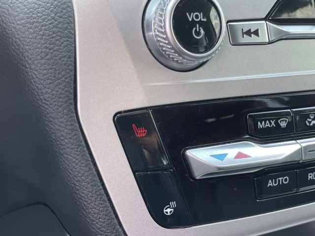 2023 Gray Metallic Ford Explorer XLT RWD SUV