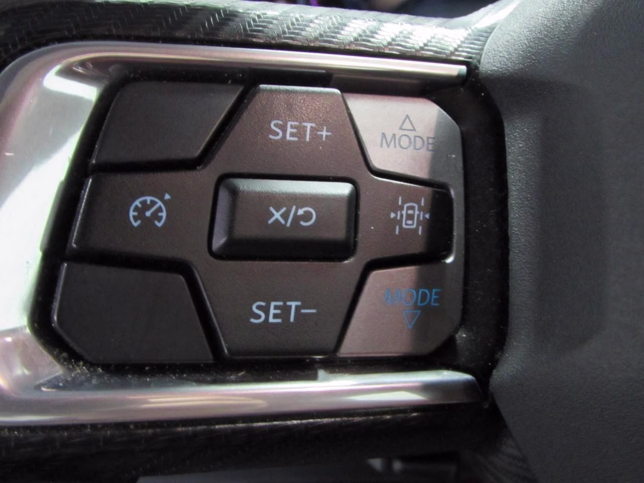 2024 Oxford White Ford Mustang EcoBoost Convertible RWD Convertible
