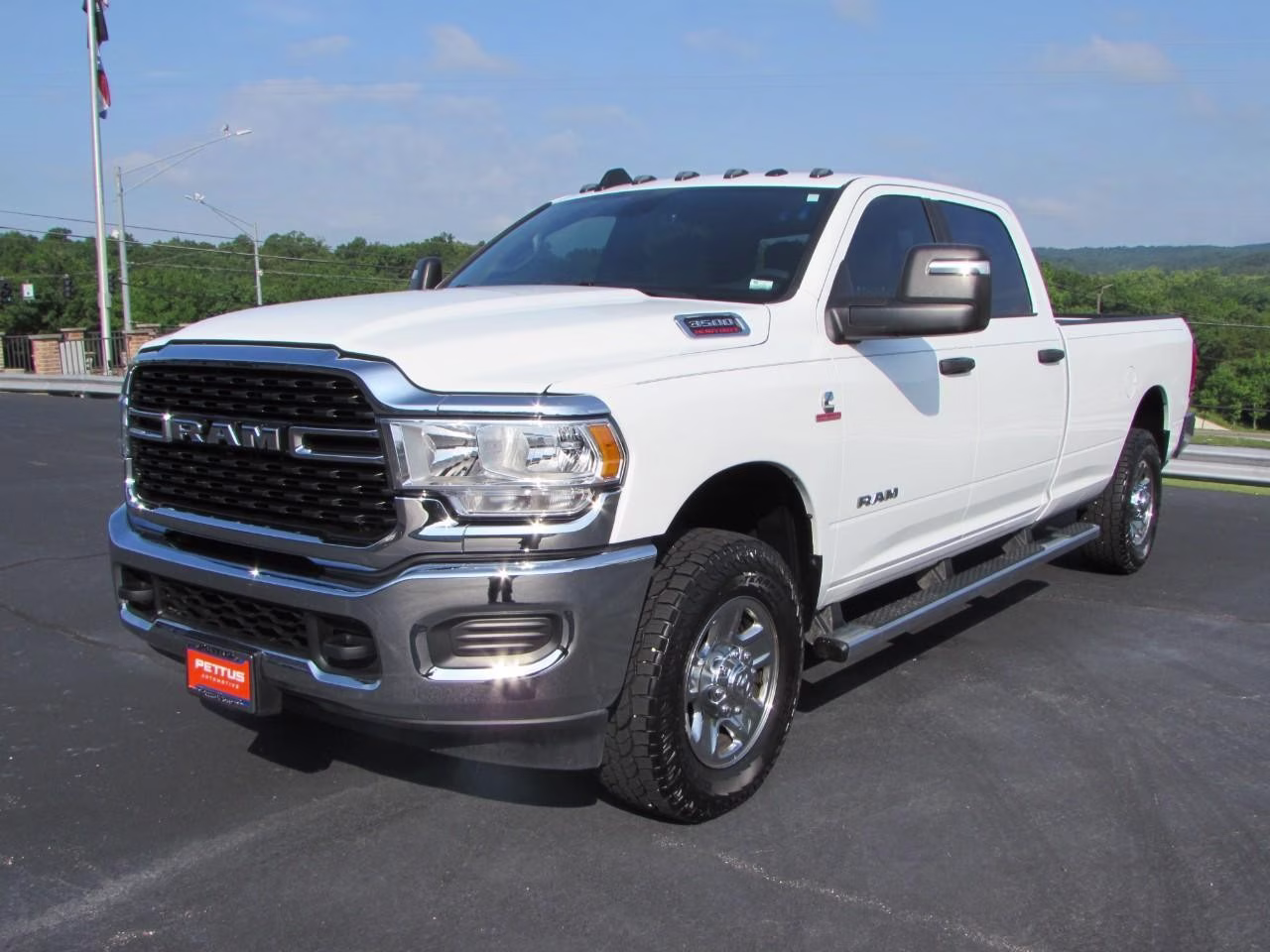 2024 Bright White Clearcoat Ram 3500 Big Horn 4X4 Truck