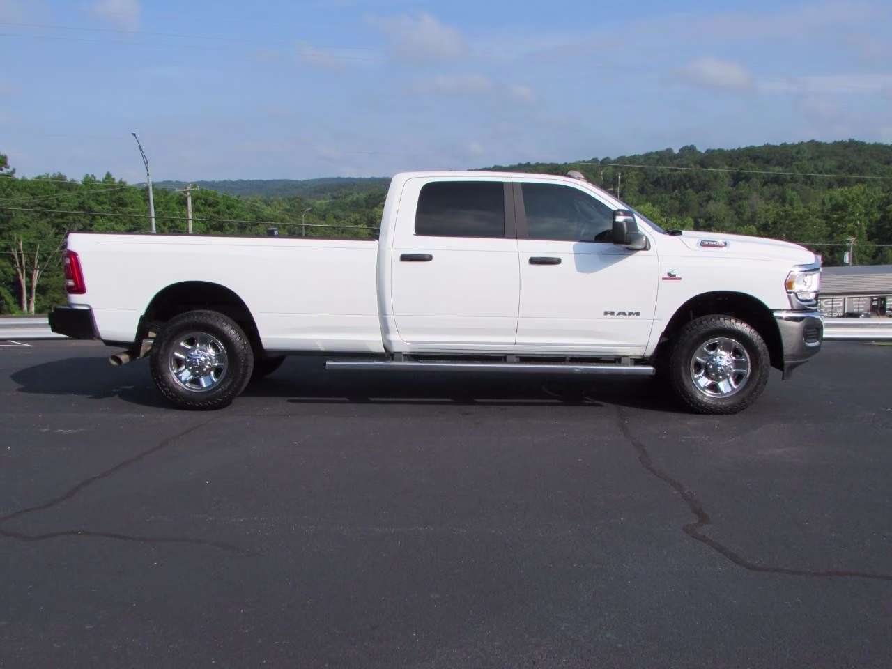 2024 Bright White Clearcoat Ram 3500 Big Horn 4X4 Truck
