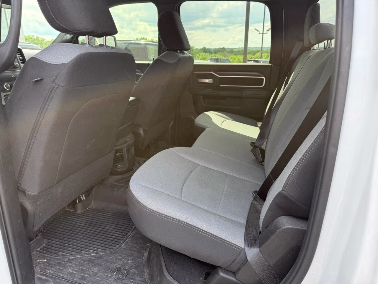 2024 white Ram 3500 Big Horn 4X4 Truck