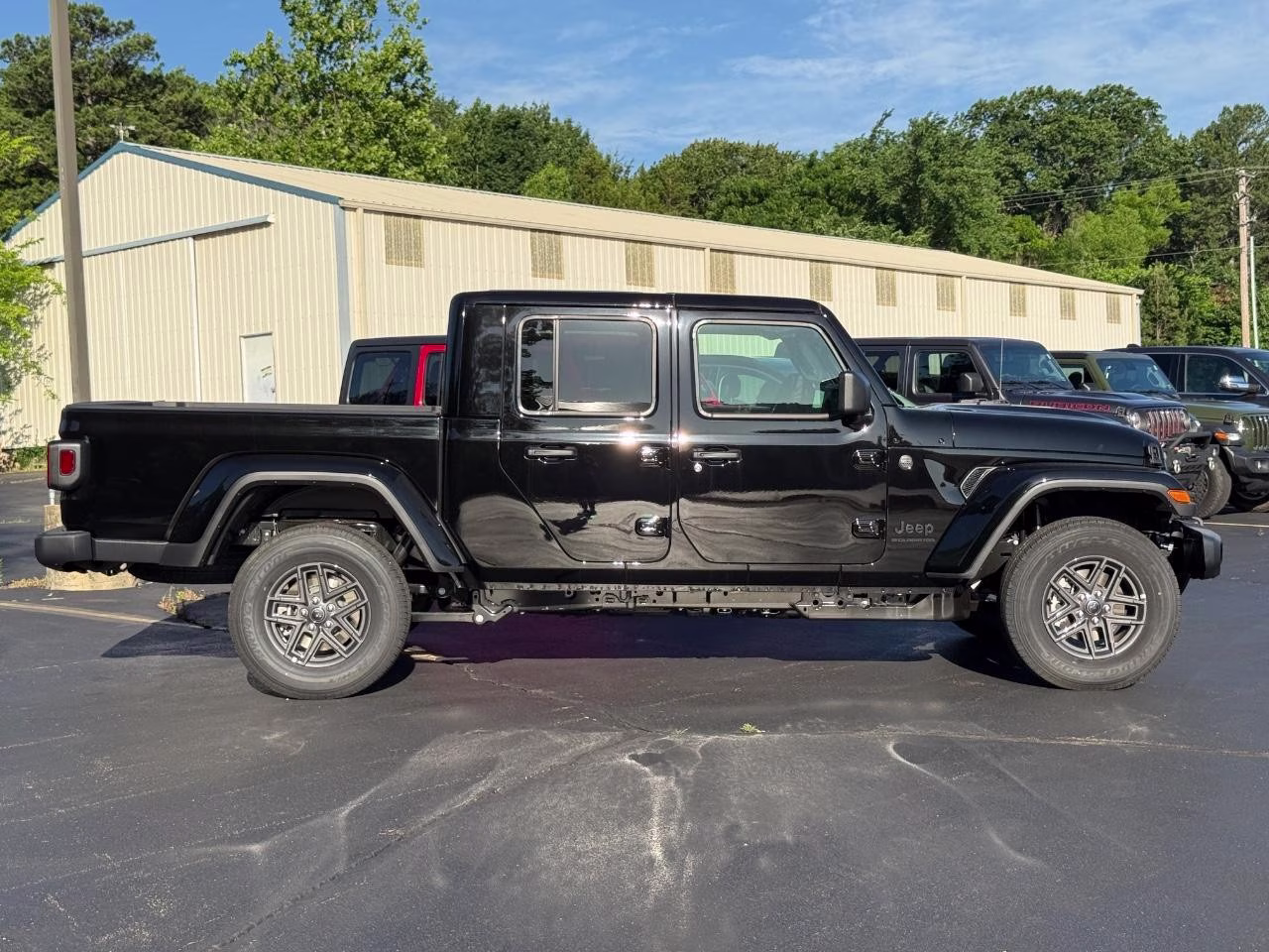 2026 Black Clearcoat Jeep Gladiator Sport S 4X4 Truck