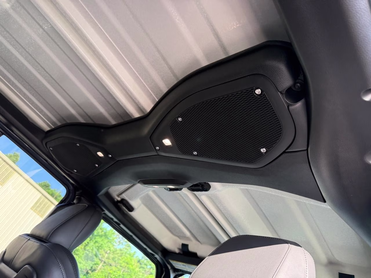 2026 Anvil Clearcoat Jeep Gladiator Rubicon 4X4 Truck