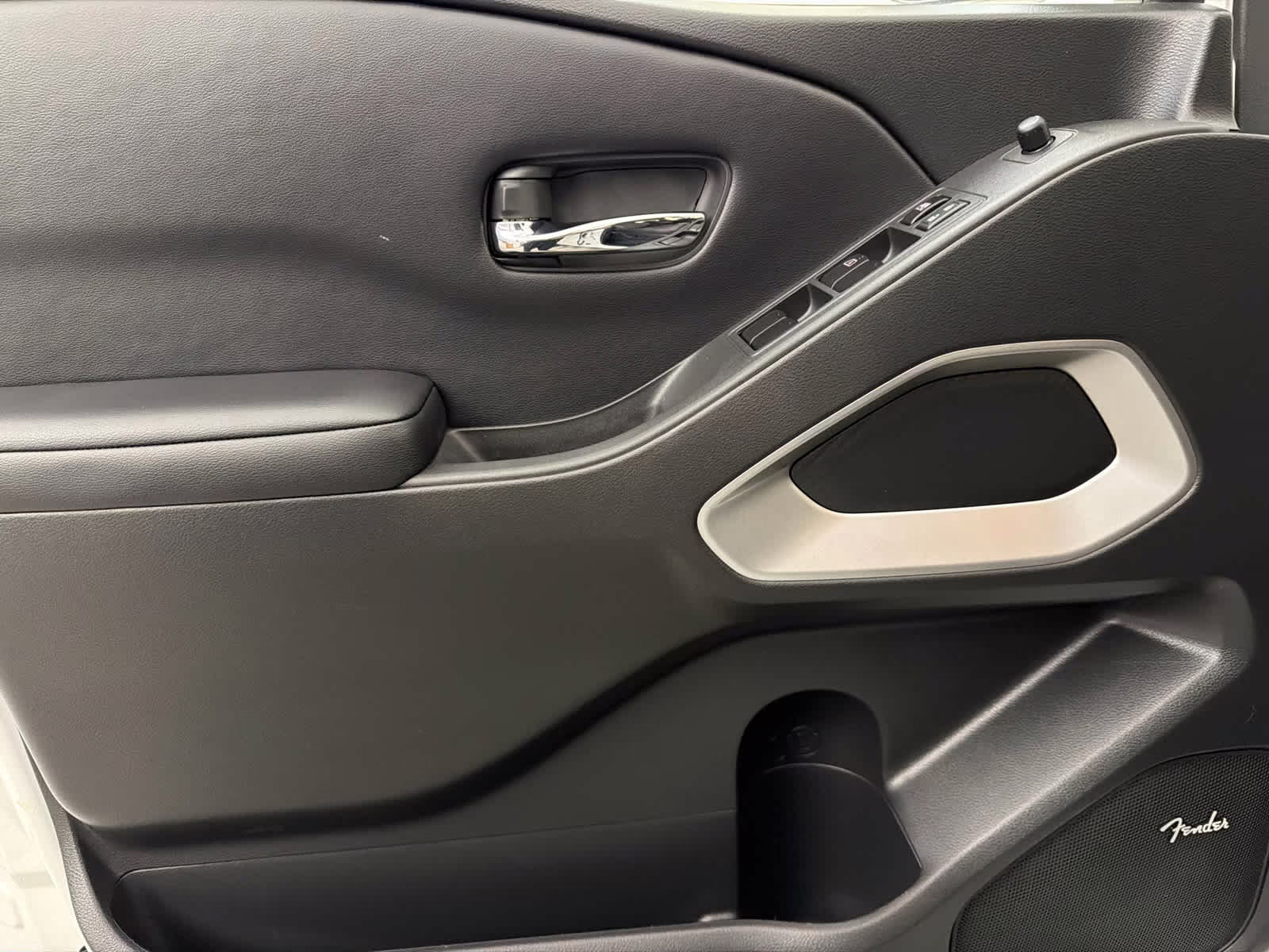 2025 Glacier White Nissan Frontier SV RWD Truck