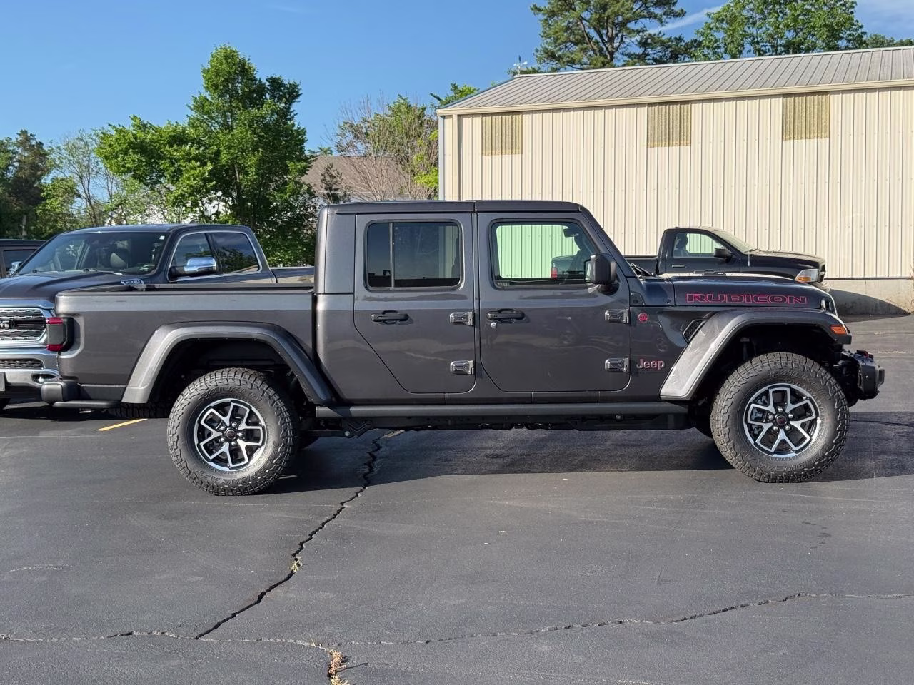 2026 Granite Crystal Metallic Clearcoat Jeep Gladiator Rubicon X 4X4 Truck