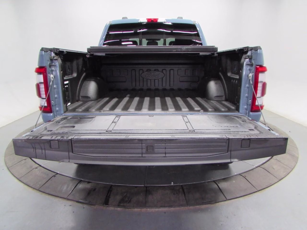 2023 Area 51 Blue Ford F-150 4WD SuperCrew Box 4X4 Truck