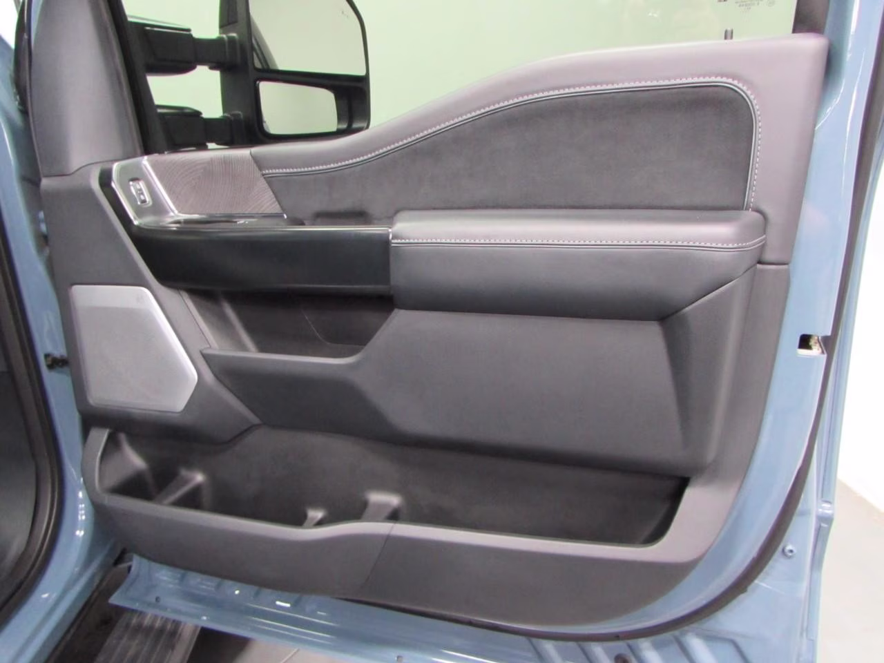 2023 Area 51 Blue Ford F-150 4WD SuperCrew Box 4X4 Truck