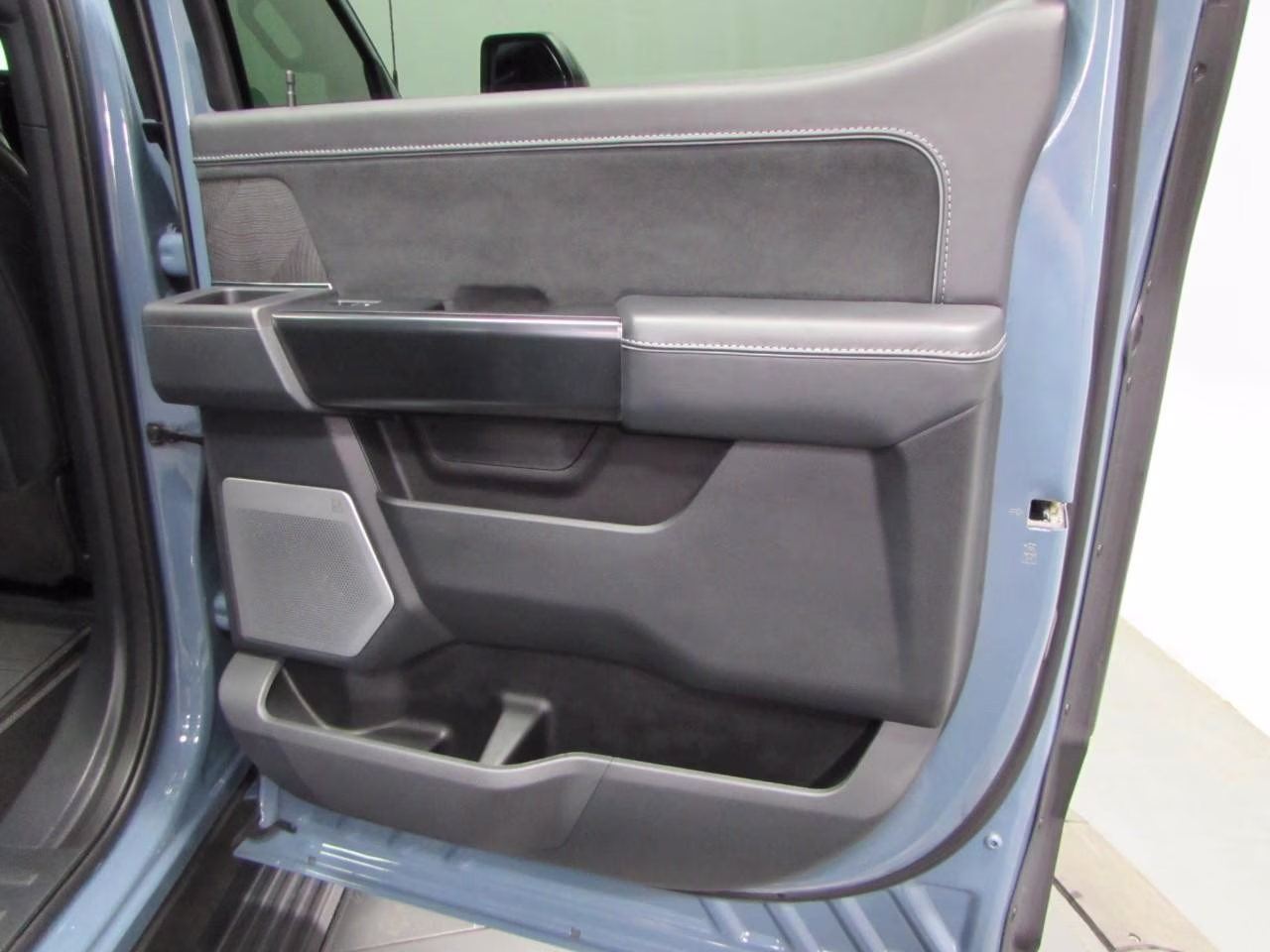 2023 Area 51 Blue Ford F-150 4WD SuperCrew Box 4X4 Truck