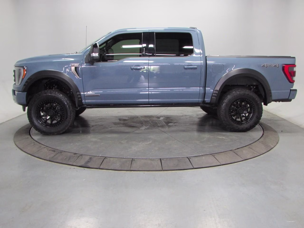 2023 Area 51 Blue Ford F-150 4WD SuperCrew Box 4X4 Truck