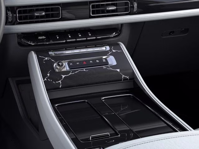 2026 Pristine White Metallic Tri-Coat Lincoln Aviator Black Label AWD 5 Door