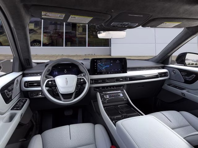 2026 Pristine White Metallic Tri-Coat Lincoln Aviator Black Label AWD 5 Door