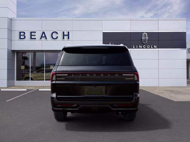 2027 Infinite Black Metallic Clearcoat Lincoln Navigator Black Label L 4X4 SUV