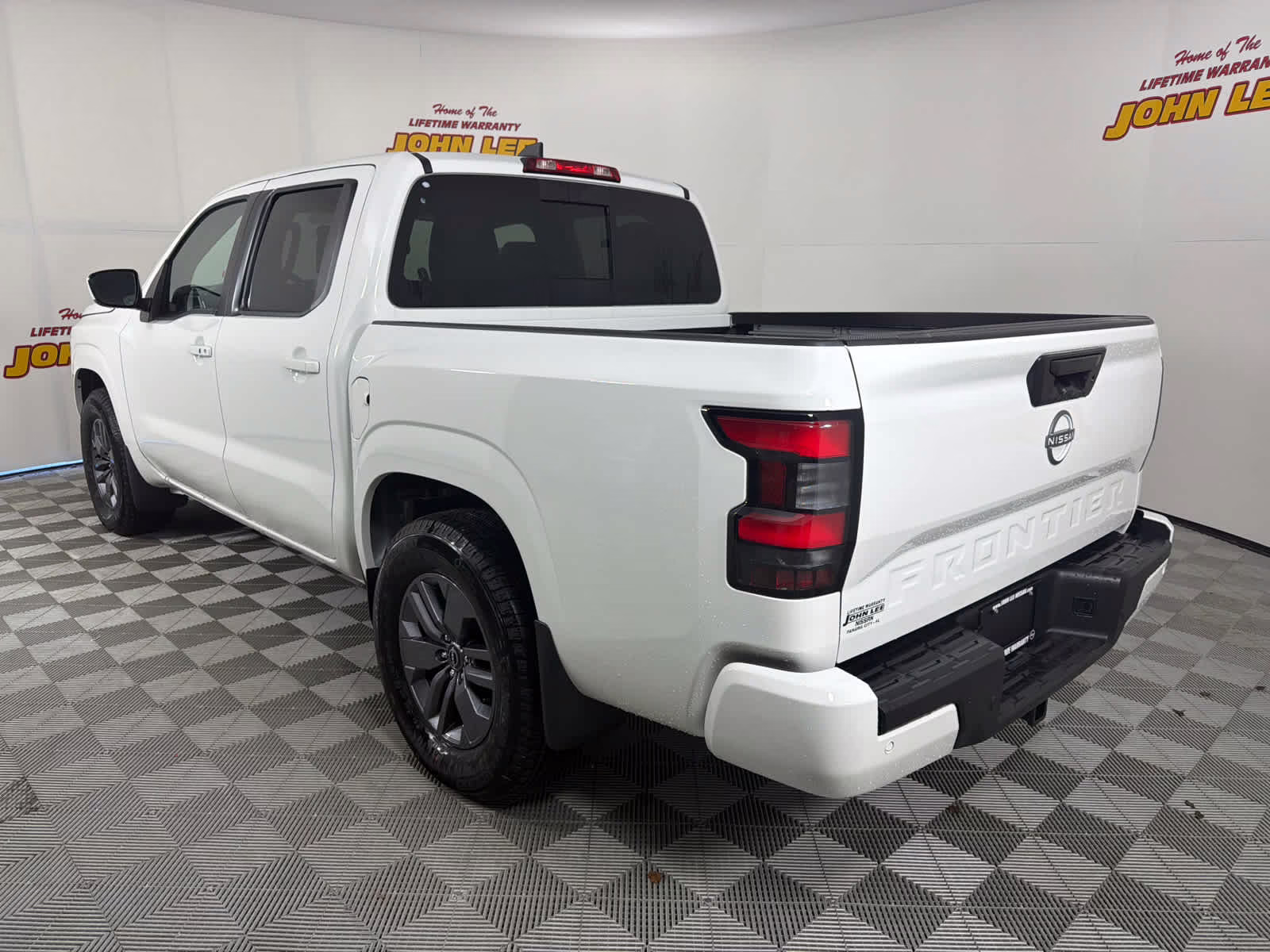 2025 Glacier White Nissan Frontier SV RWD Truck