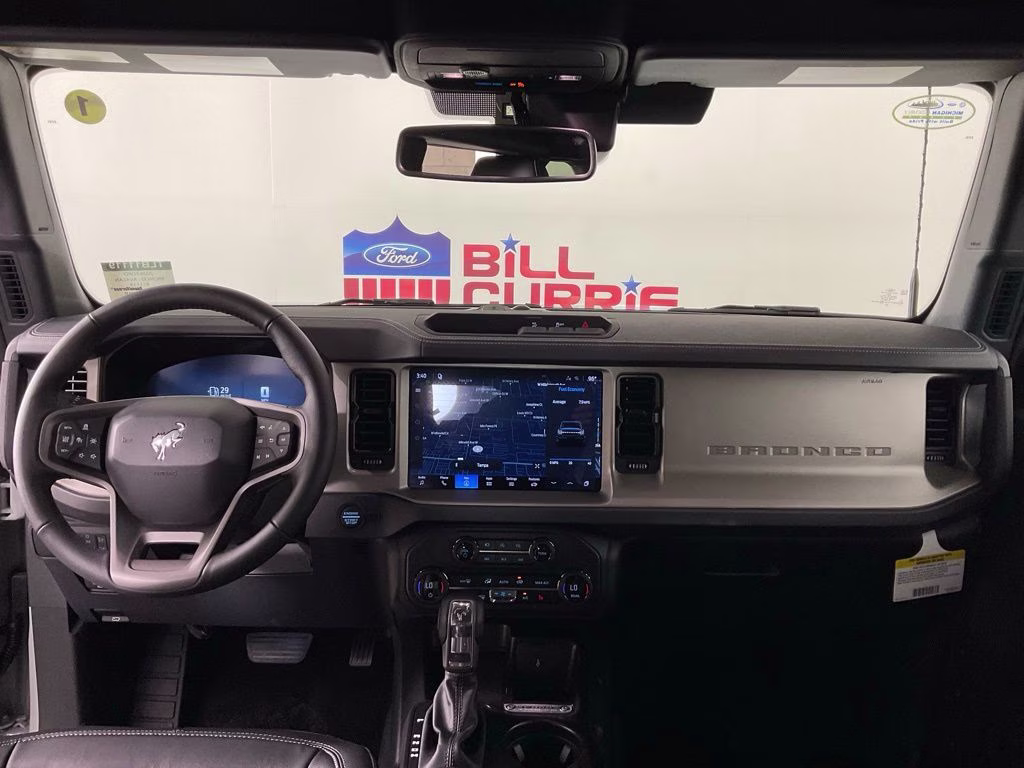 2026 Avalanche Ford Bronco Outer Banks 4X4 SUV