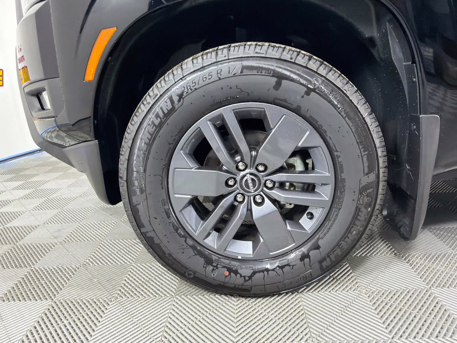 2025 Super Black Nissan Frontier SV RWD Truck