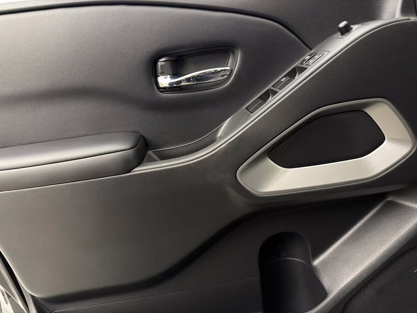 2025 Super Black Nissan Frontier SV RWD Truck