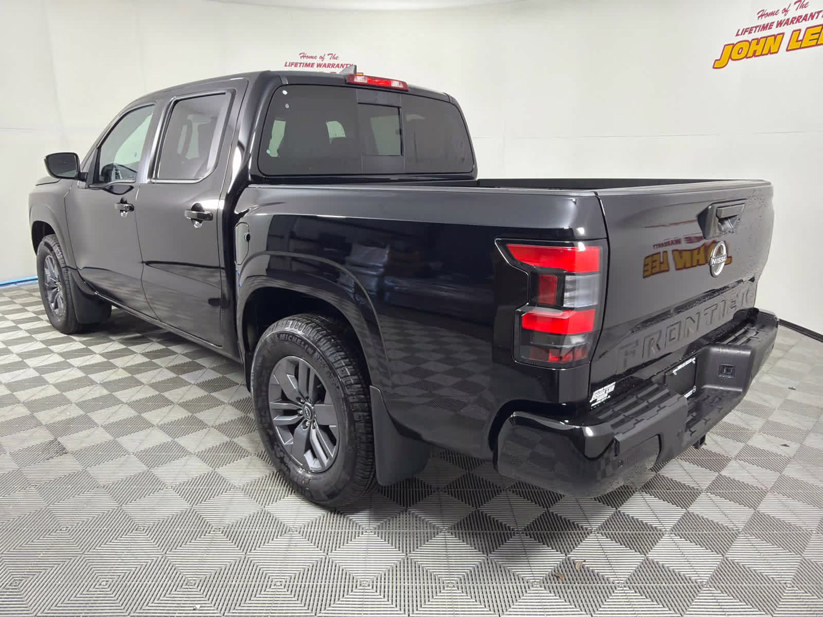 2025 Super Black Nissan Frontier SV RWD Truck