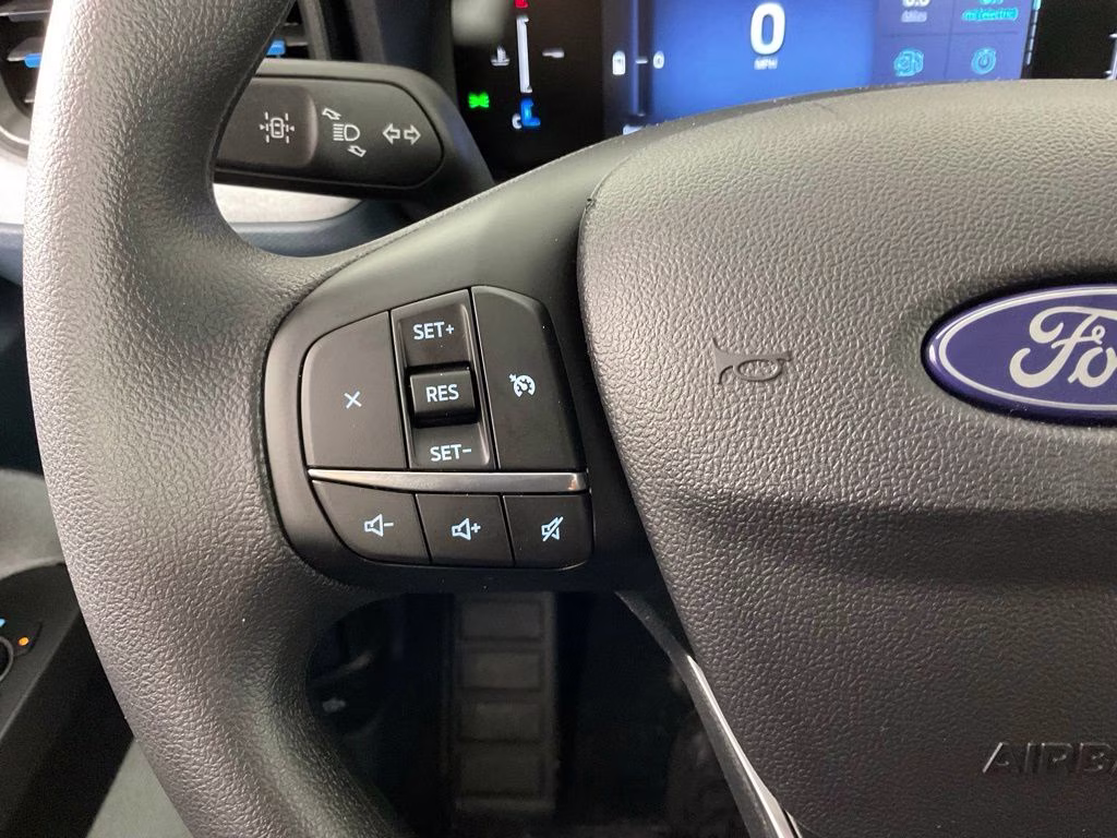 2026 White Metallic Ford Maverick XLT FWD Truck