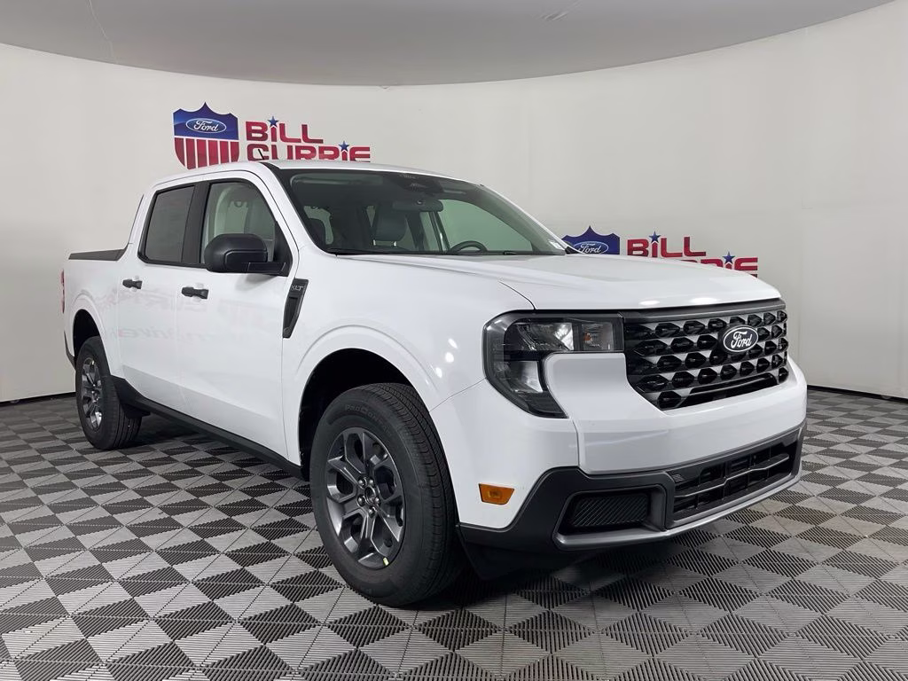 2026 Oxford White Ford Maverick XLT FWD Truck