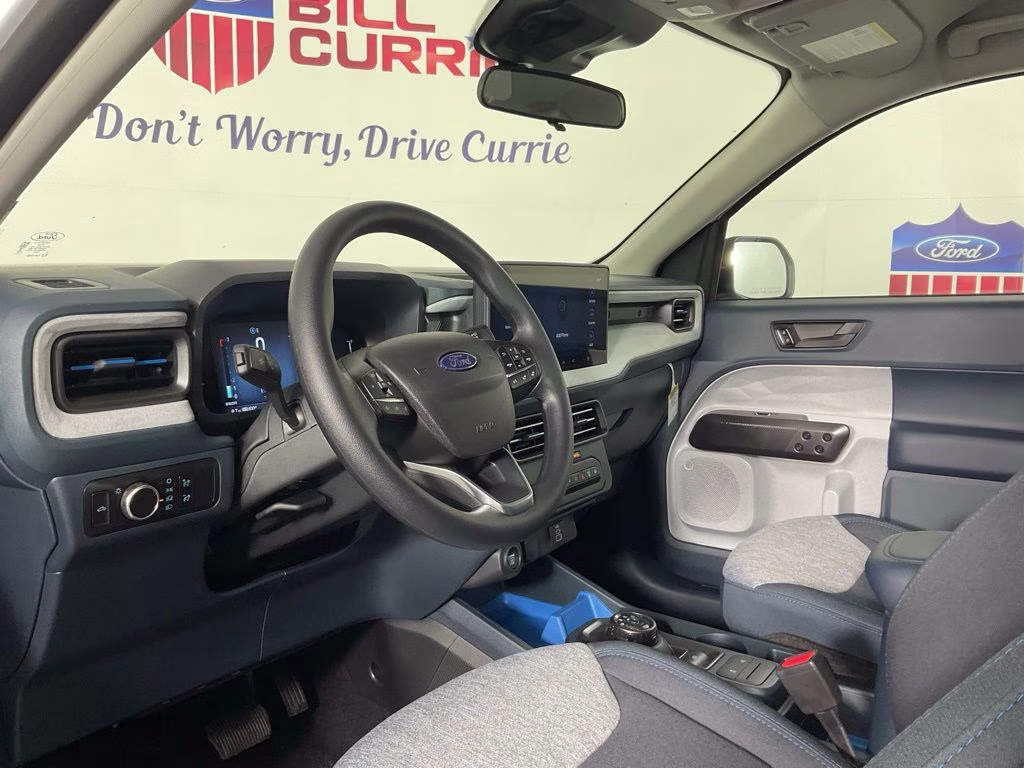 2026 Oxford White Ford Maverick XLT FWD Truck