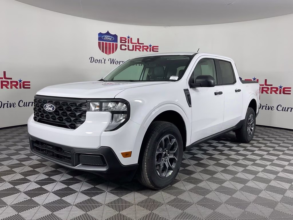 2026 Oxford White Ford Maverick XLT FWD Truck