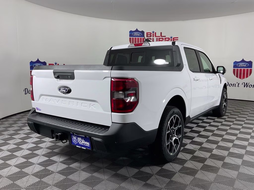 2026 Oxford White Ford Maverick Lariat AWD Truck