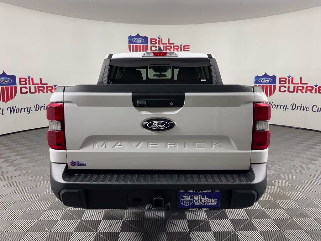 2026 Oxford White Ford Maverick Lariat AWD Truck