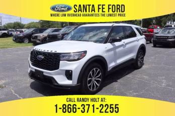 2026 White Ford Explorer ST-Line 4X4 SUV