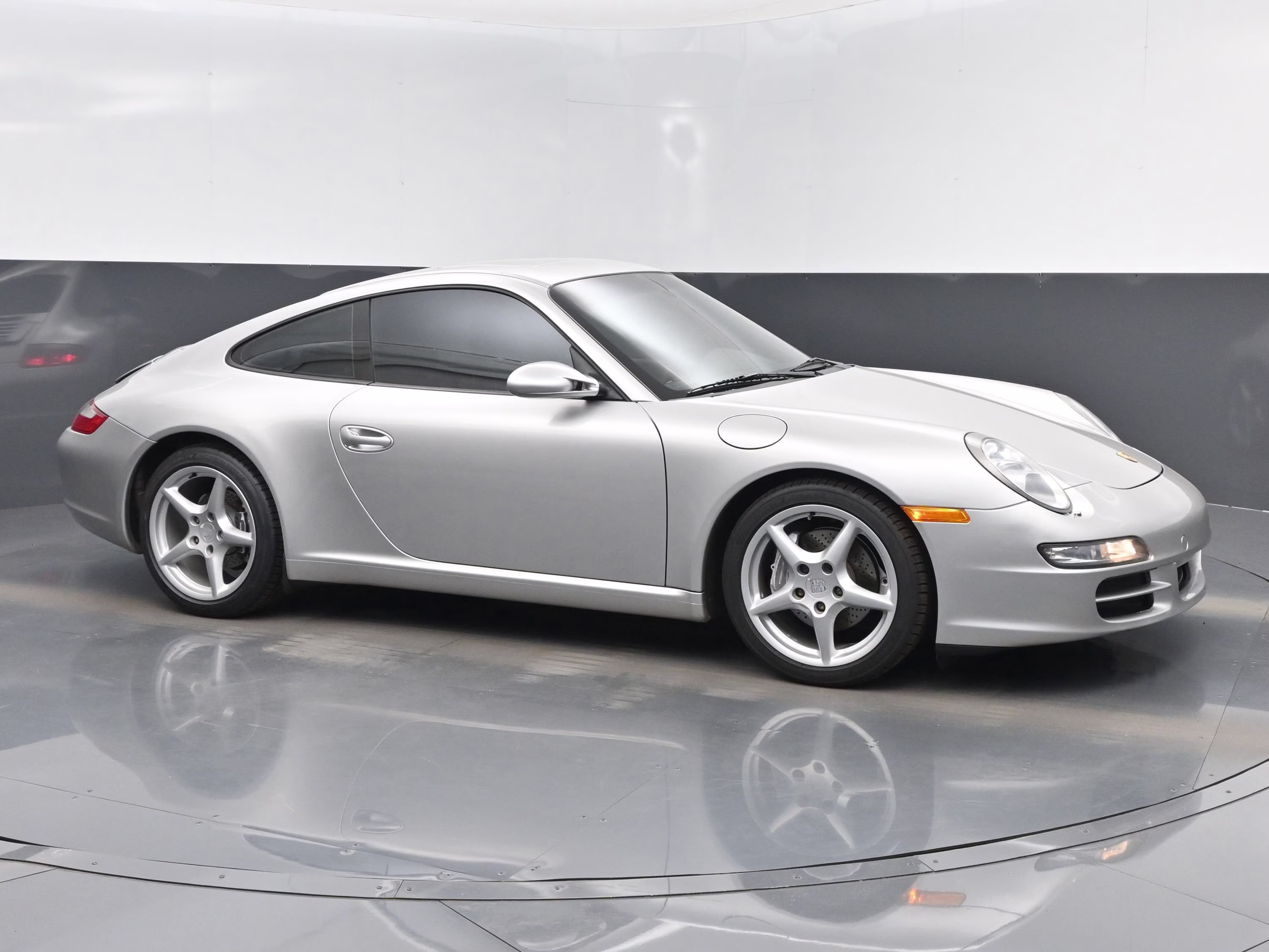 2006 Porsche 911 Carrera Coupe's photo