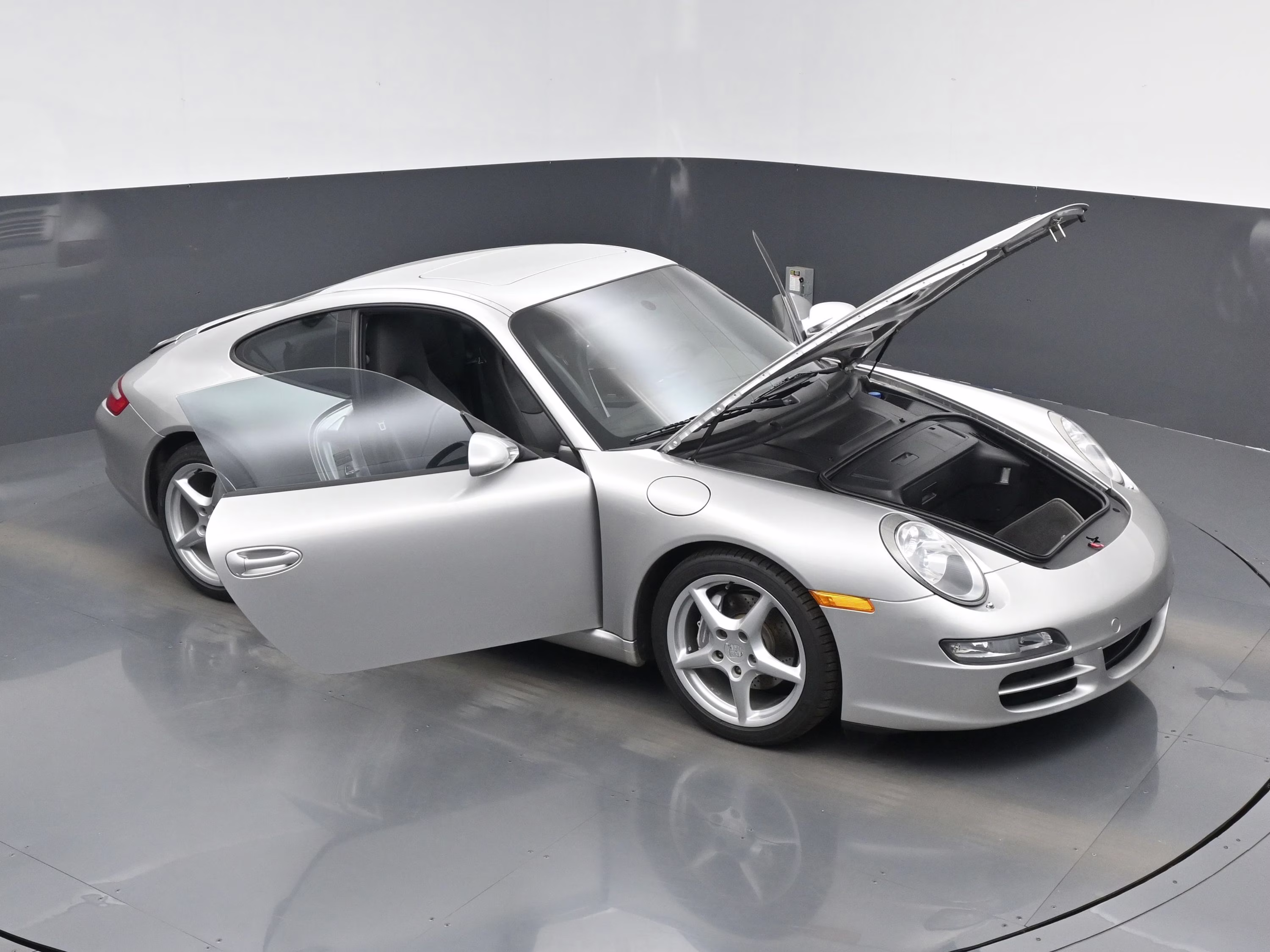 2006 Silver Porsche 911 Carrera RWD Coupe