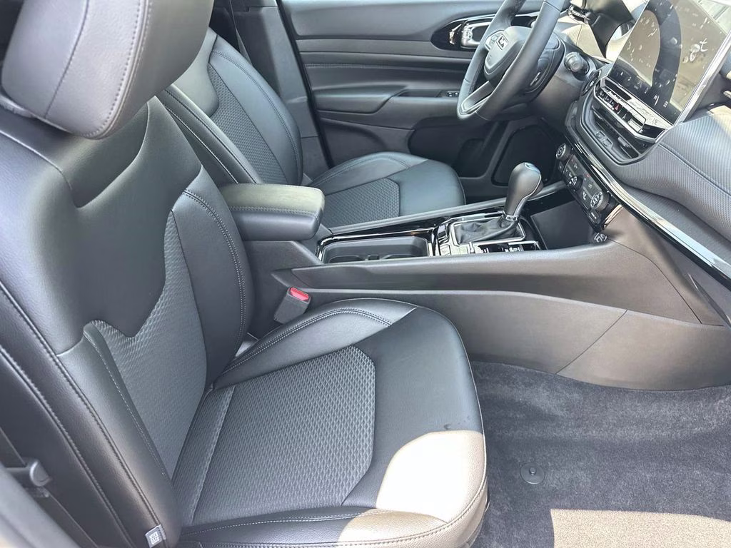 2026 Fathom Blue Pearl Coat Jeep Compass Latitude 4X4 SUV
