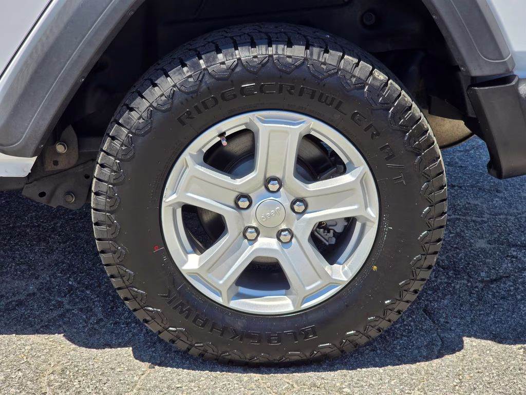 2018 Bright White Clearcoat Jeep Wrangler Unlimited Sport S 4X4 SUV