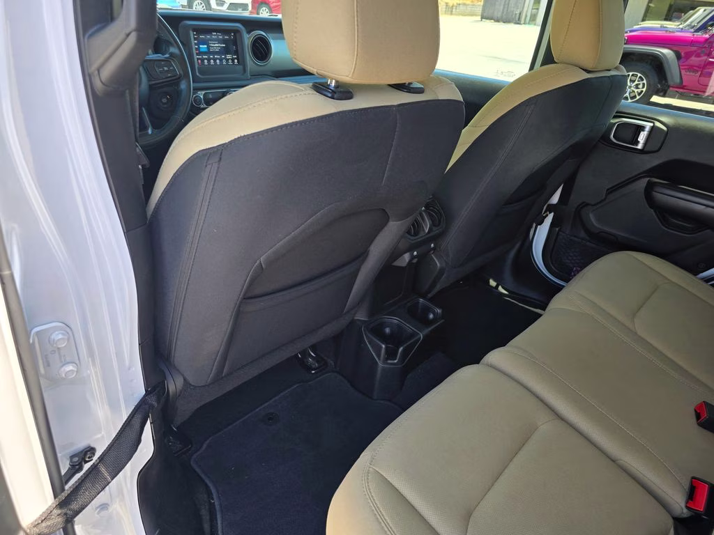2018 Bright White Clearcoat Jeep Wrangler Unlimited Sport S 4X4 SUV