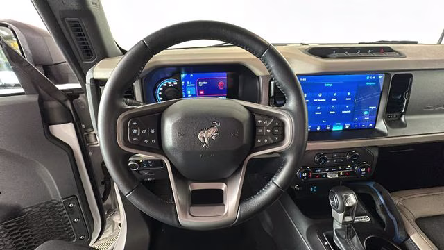 2024 Oxford White Ford Bronco Wildtrak 4X4 SUV
