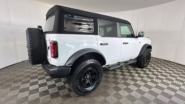 2024 Oxford White Ford Bronco Wildtrak 4X4 SUV