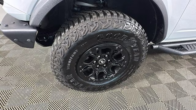 2024 Oxford White Ford Bronco Wildtrak 4X4 SUV