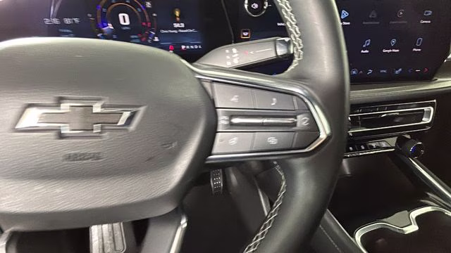 2024 Sterling Gray Metallic Chevrolet Traverse LS FWD SUV