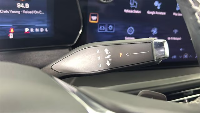 2024 Sterling Gray Metallic Chevrolet Traverse LS FWD SUV