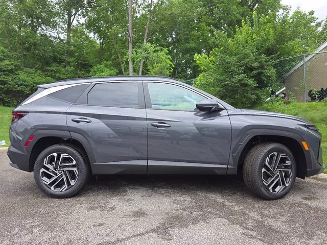 2026 Ecotronic Gray Hyundai Tucson SEL Plus AWD SUV